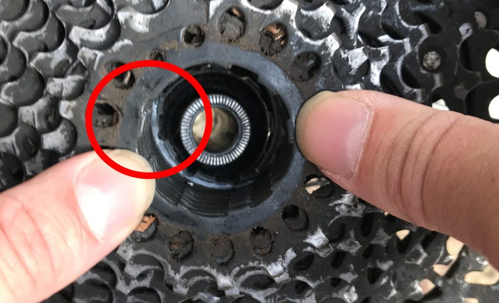 replacing cassette on mountain bike