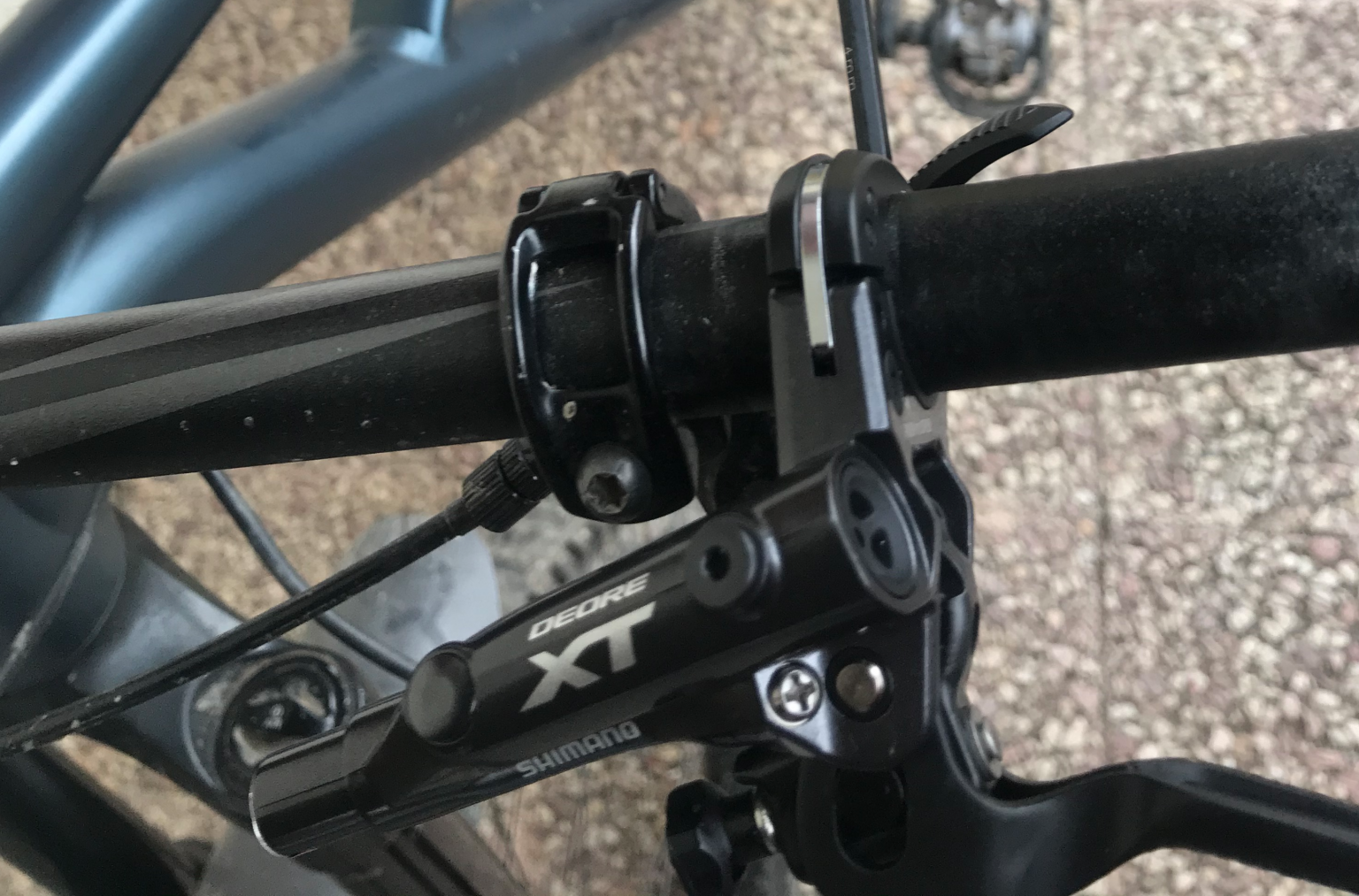 adjusting shimano disc brake levers