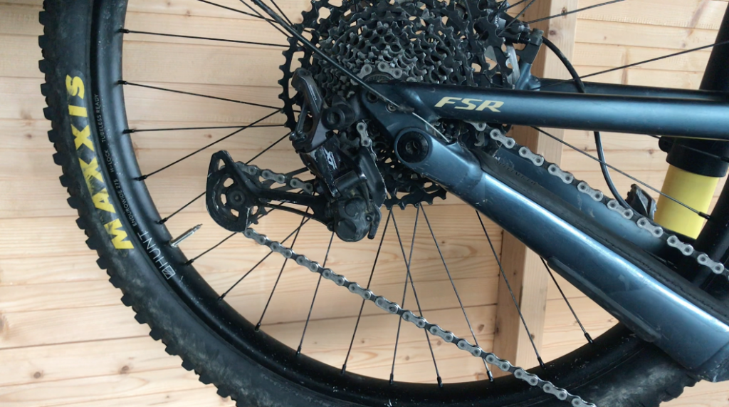 How To Fit An Internally Routed Gear Cable

step 2