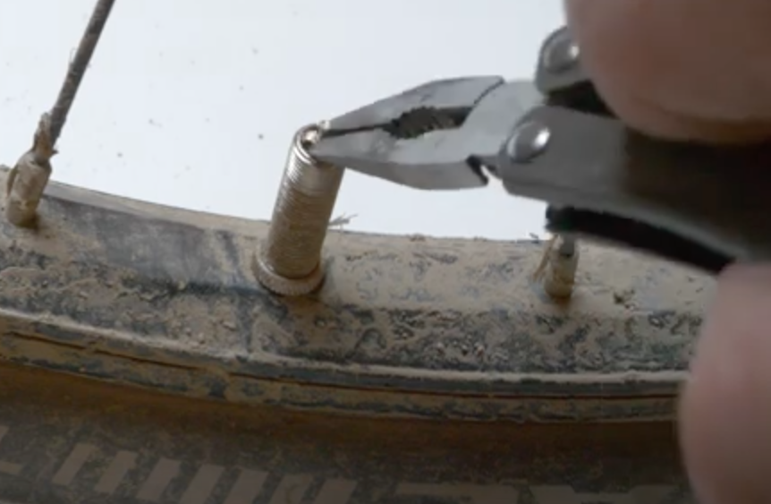 How to Remove a Schrader Valve Core Without A Tool